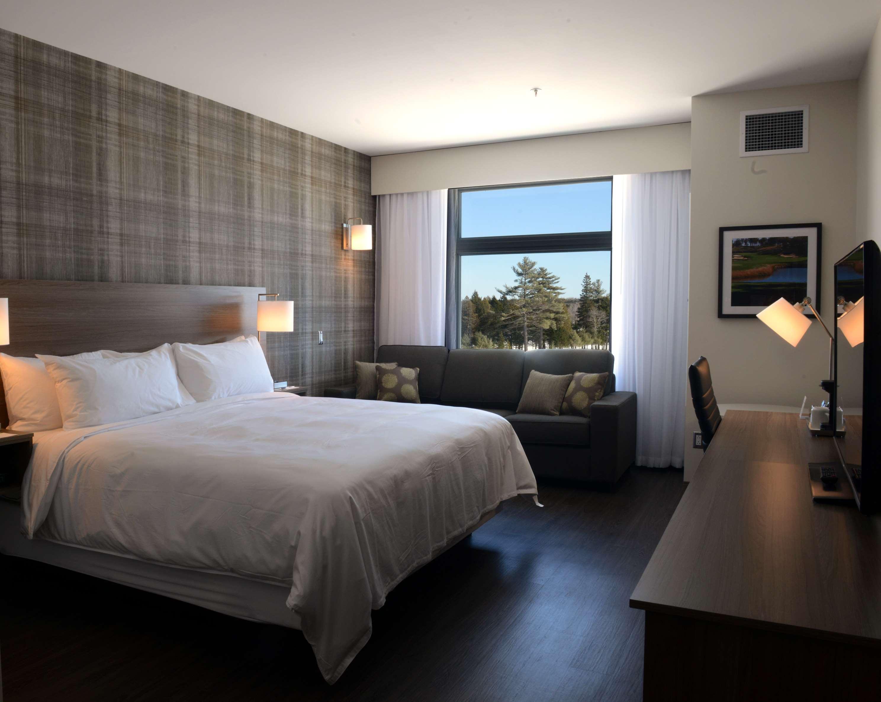 Radisson Kingswood Hotel & Suites, פרדריקטון מראה חיצוני תמונה